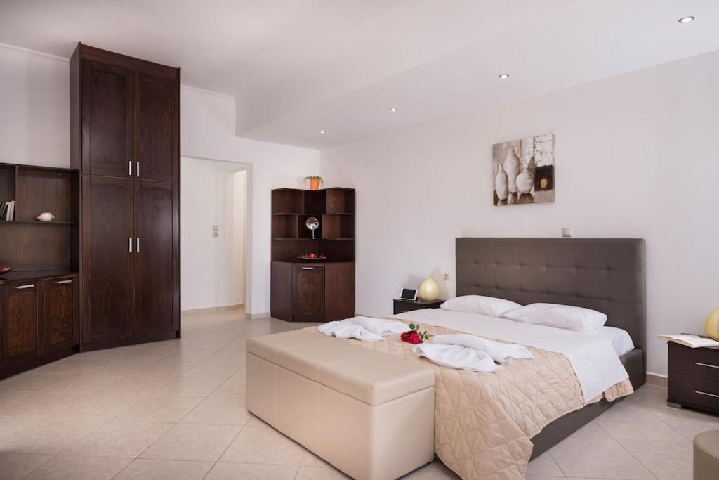 Villa Almyros 5 Bedroom Luxurious Villa Close To The Beach Georgioupoli Exterior photo